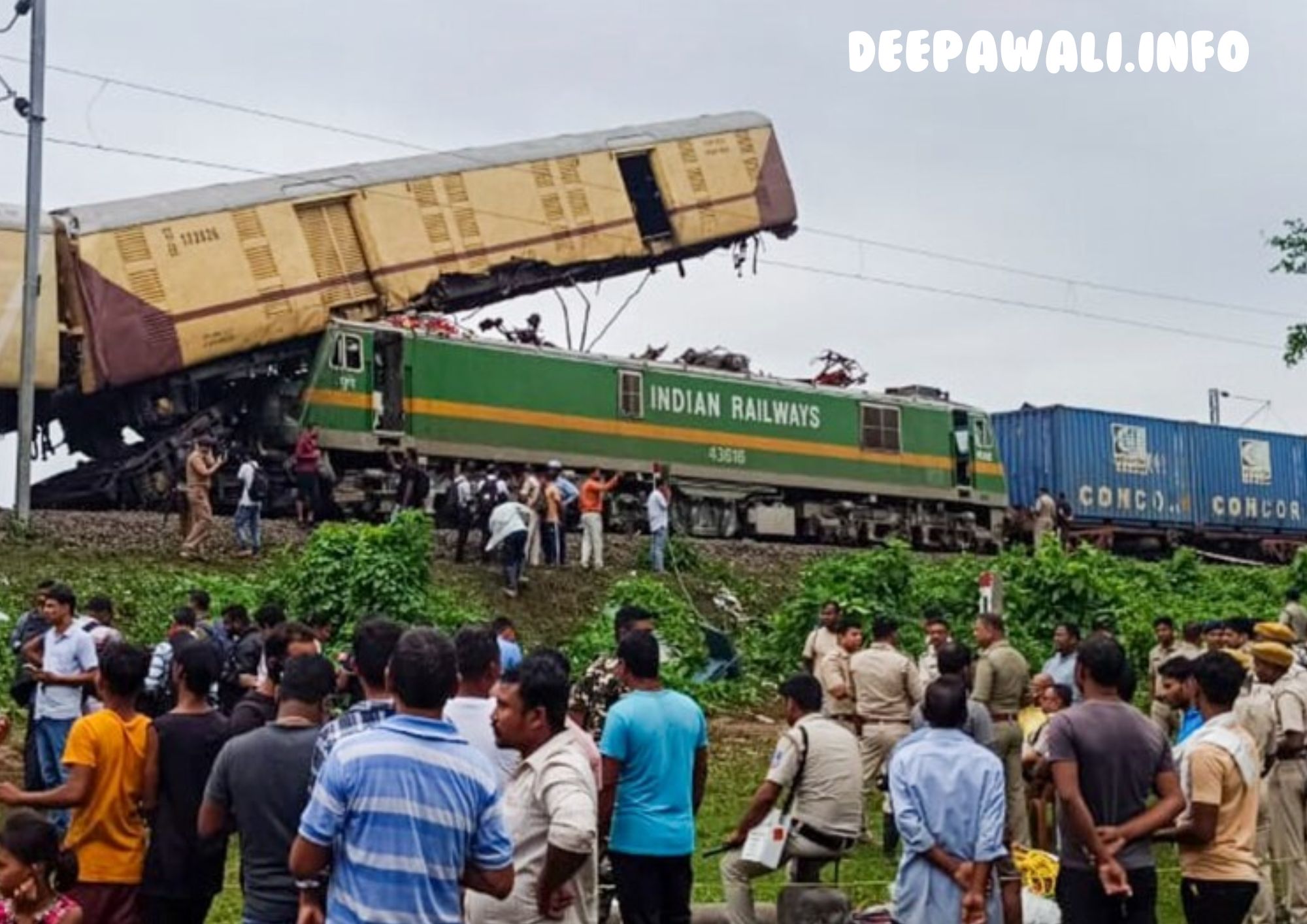Train Accident Today - कंचनजंगा एक्सप्रेस हादसा, कैसे हुआ, और किसकी गलती